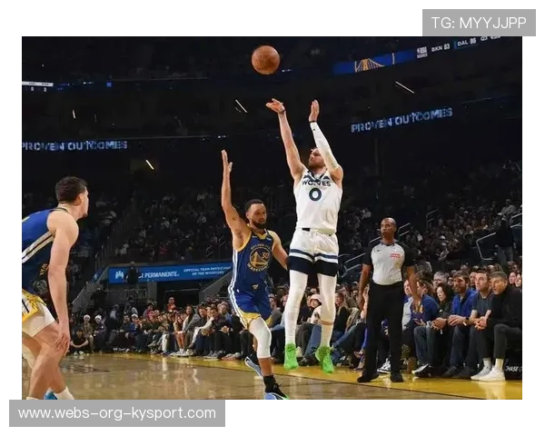 _勇士队内线统治，轻松战胜森林狼_，勇士内线被打爆了